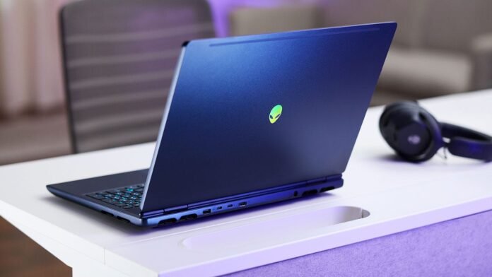 Save $2,400 Off the Alienware 16X Aurora RTX 5070 Gaming Laptop Loaded With 64GB of RAM and 4TB SSD